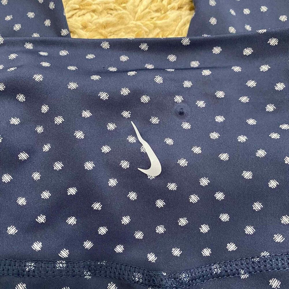 Nike Women's Dots Twist 7/8 Yoga Athletic Leggings Blue Size XS NWT - Picture 8 of 8